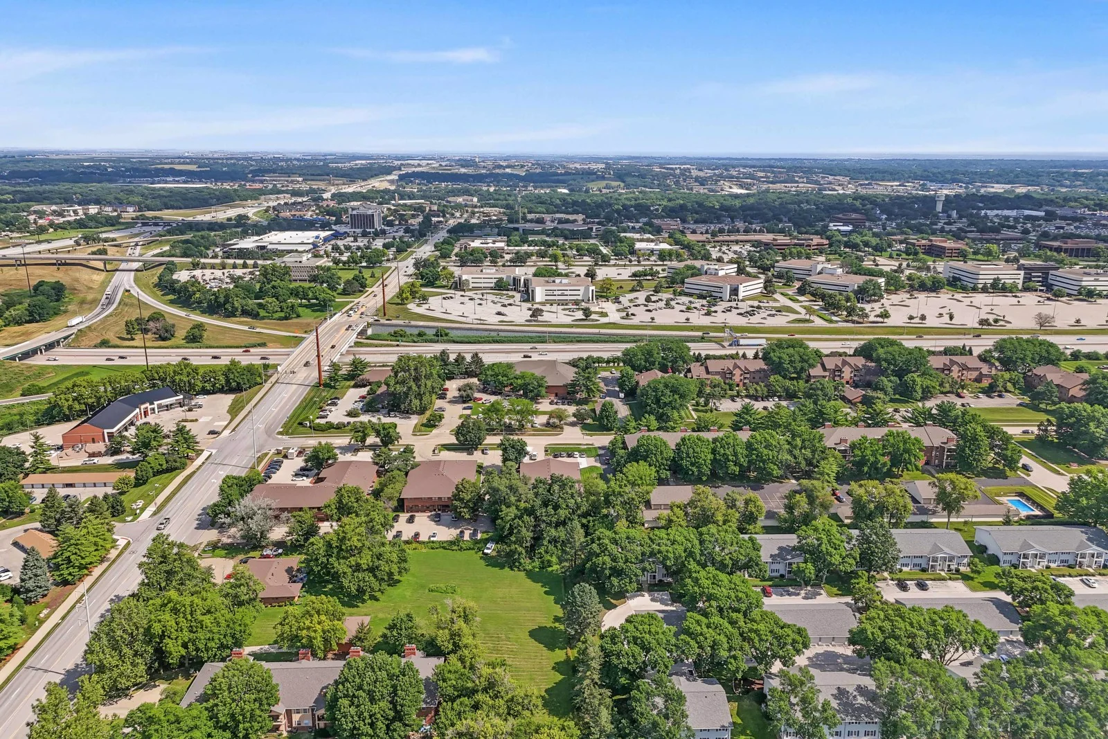 4920 Pleasant St — Lease in West Des Moines, IA, photo 4 of 8