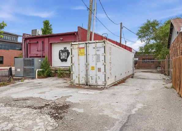 321-323 E Emma Ave — Lease in Springdale, AR, photo 6 of 8