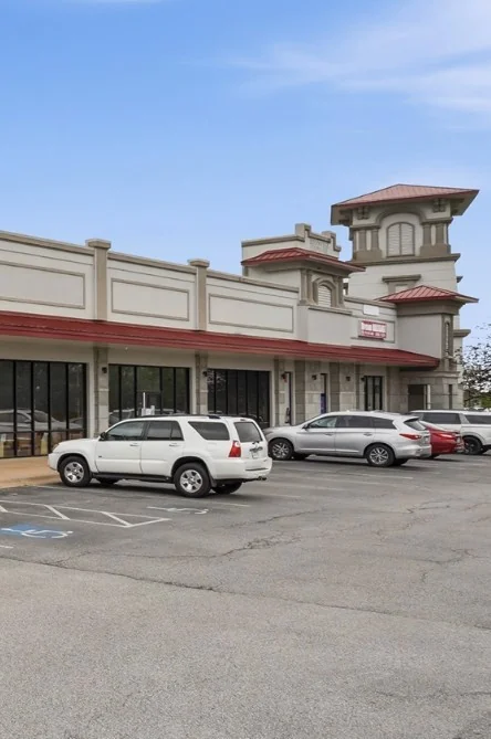 Highly Visible Retail Space — Lease in Bentonville, AR, photo 7 of 8