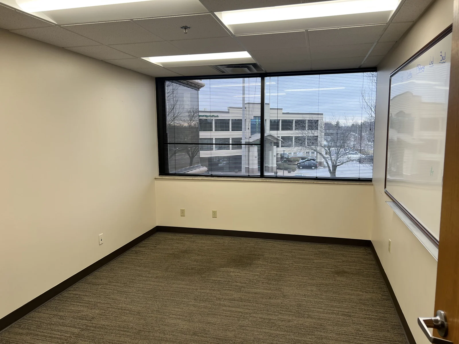 Office in Overland Park, KS — Lease in Overland Park, KS, photo 3 of 6