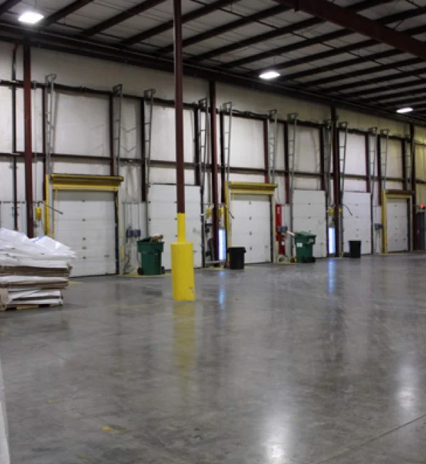 Industrial Building for Lease in Siloam Springs — Lease in Siloam Springs, AR, photo 4 of 6