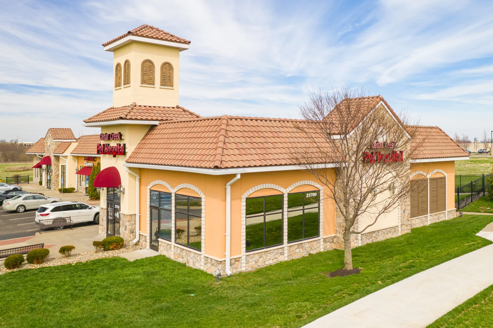 Cedar Creek Office/Retail — Lease in Olathe, KS, photo 4 of 4