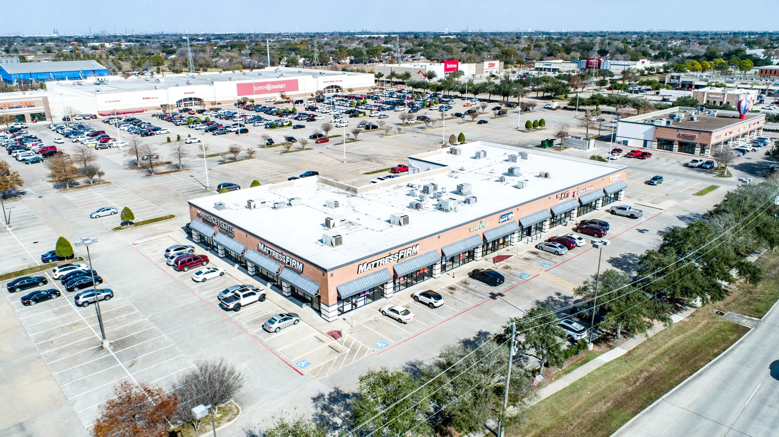 Fairway Crossing — Lease in Pasadena, TX, photo 3 of 3