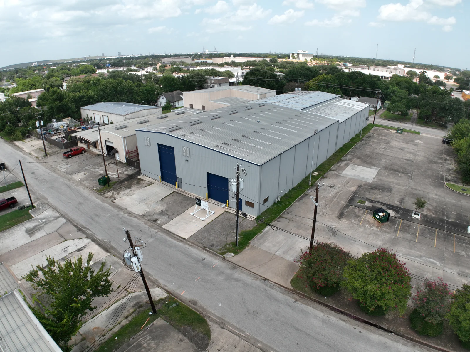 Industrial in Pasadena, TX — Lease in Pasadena, TX, photo 1 of 5