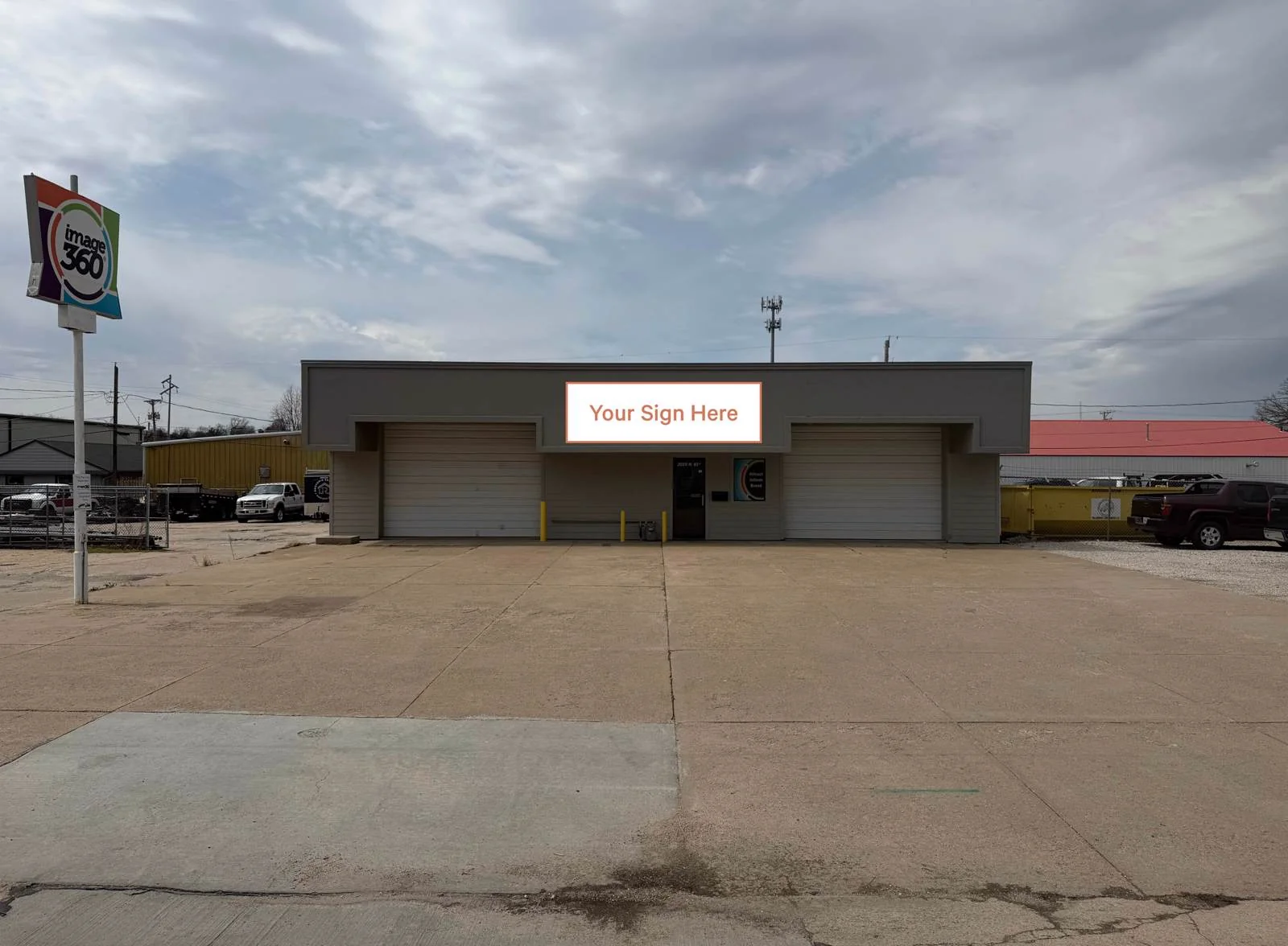 Flex Building — Lease in Omaha, NE, photo 1 of 8