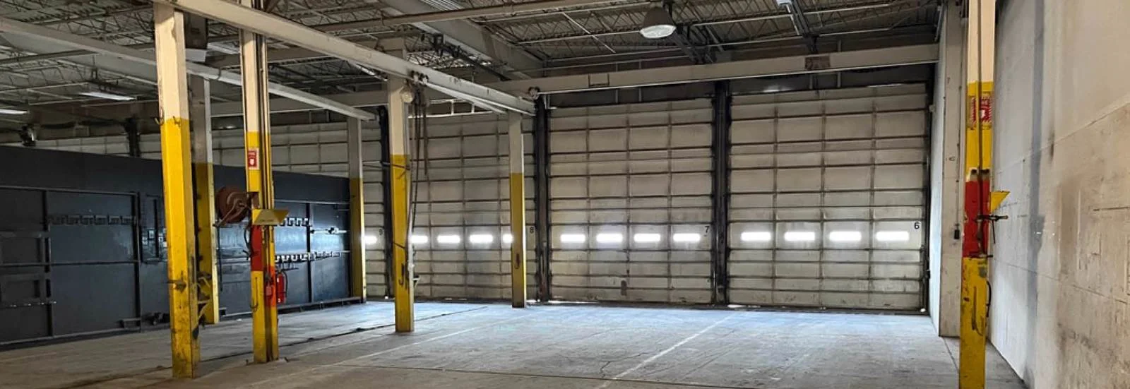 Service and Sales Warehouse - Industrial | For Lease — Lease in Omaha, NE, photo 5 of 8