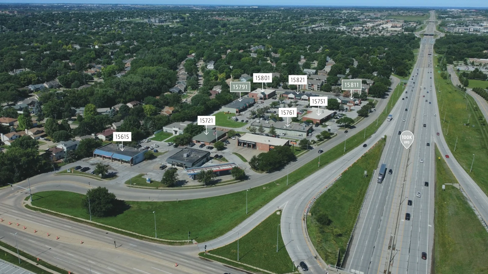 Green Fields Plaza — Lease in Omaha, NE, photo 3 of 3