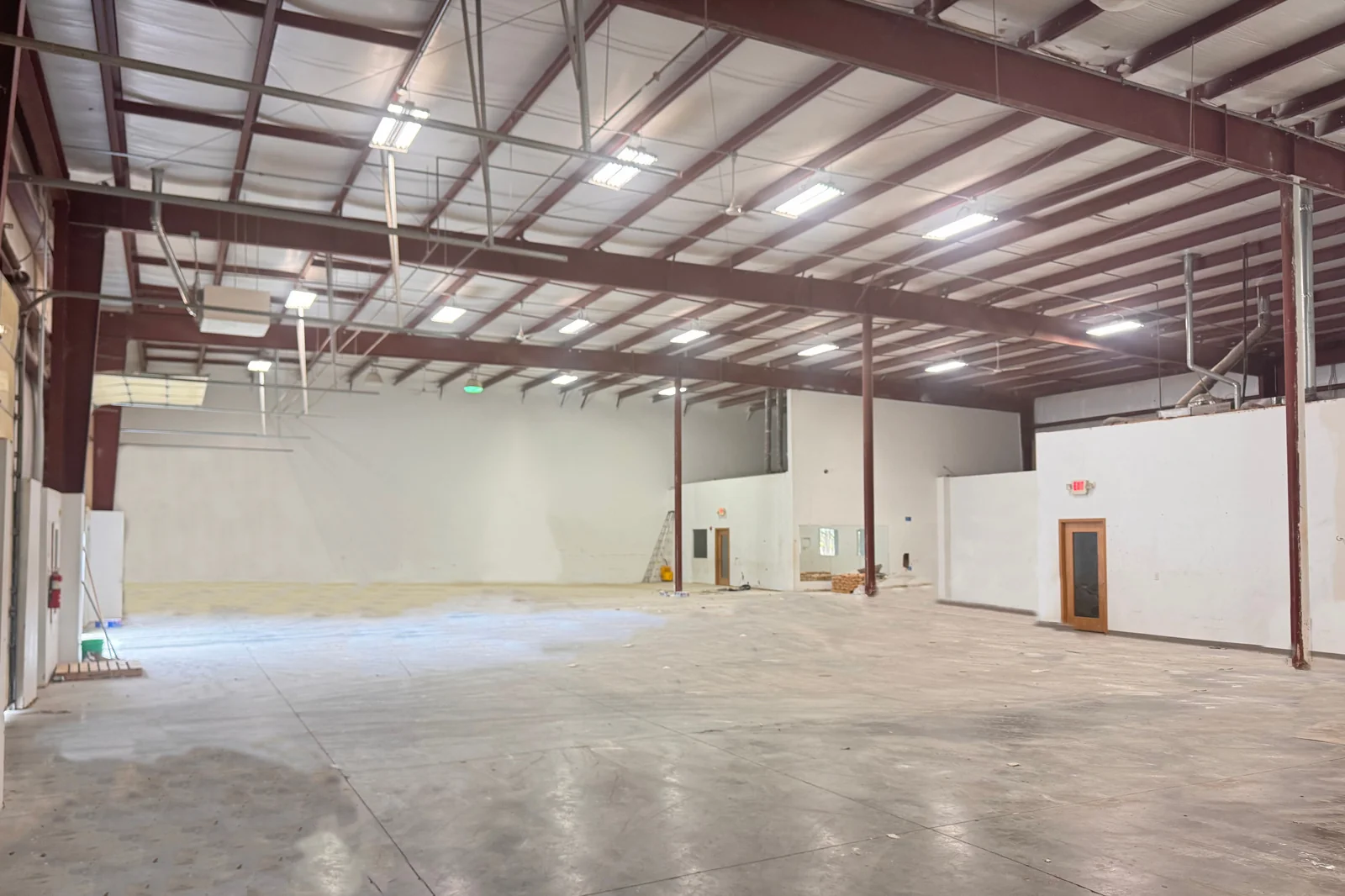 Industrial / Flex Space S 120th Street & Giles Road — Lease in La Vista, NE, photo 2 of 8