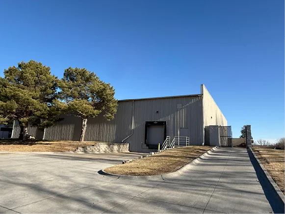 Industrial in Omaha, NE — Lease in Omaha, NE, photo 3 of 8