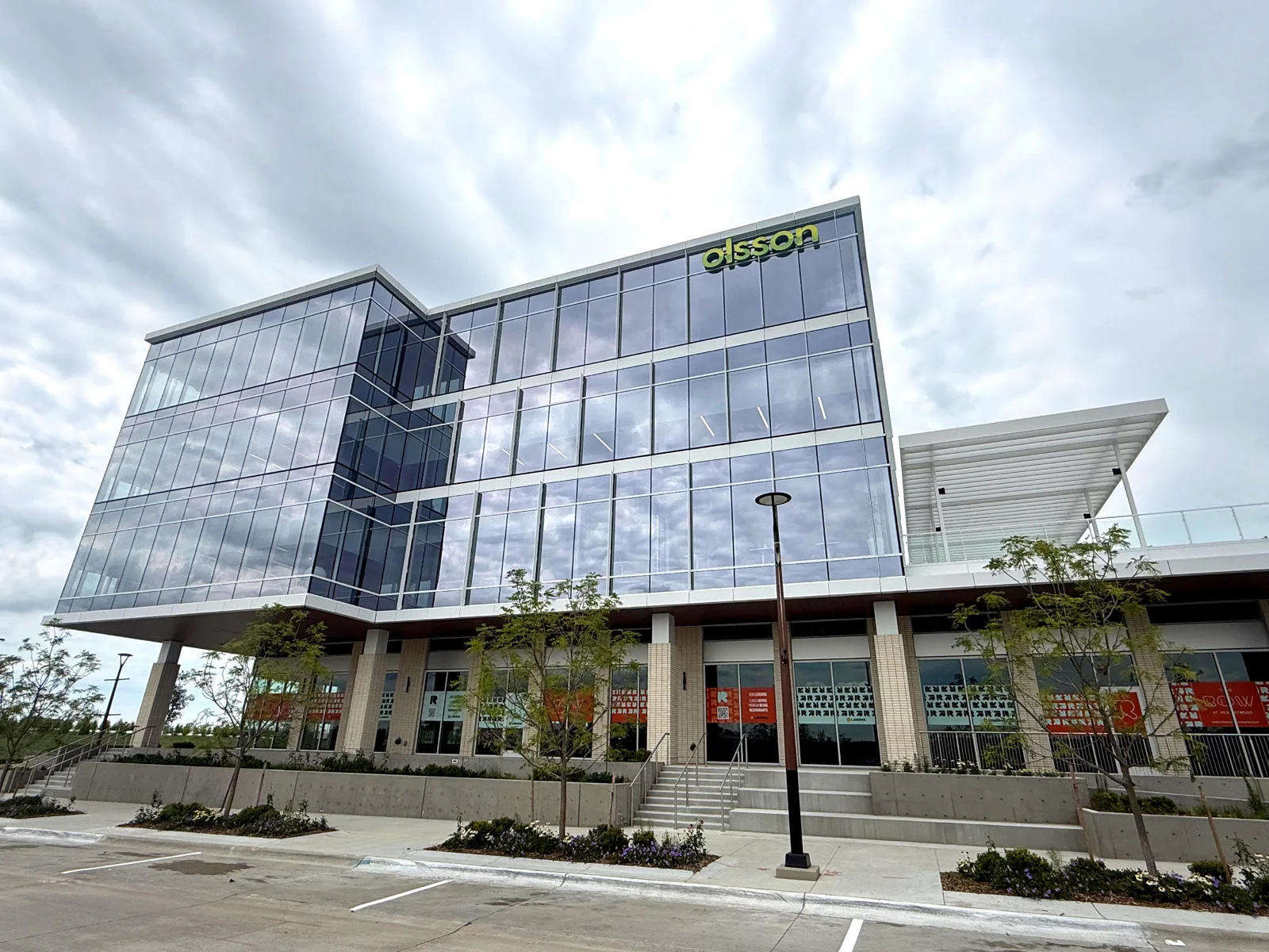 The Row Retail — Lease in Boys Town, NE, photo 2 of 8
