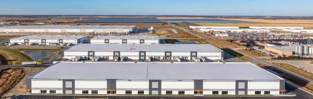Dakota Commerce Center — Lease in Fargo, ND, photo 2 of 8
