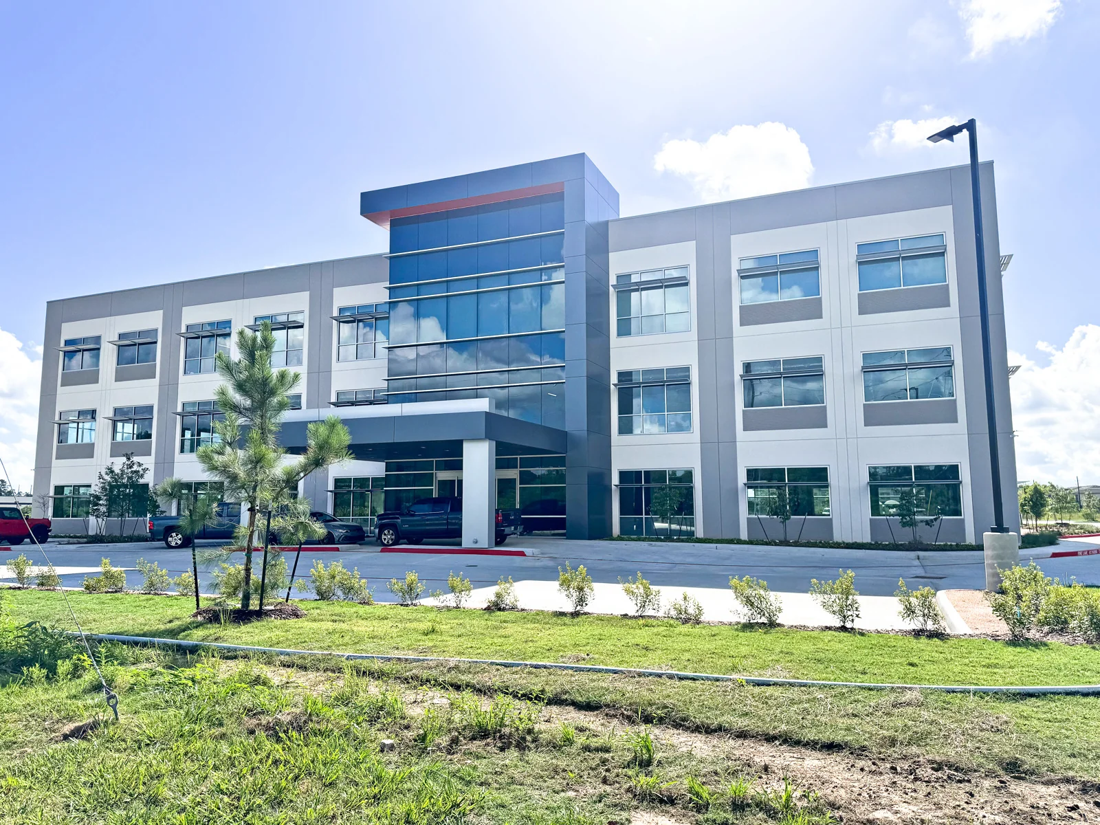 Spring Medical Plaza — Lease in Spring, TX, photo 1 of 8