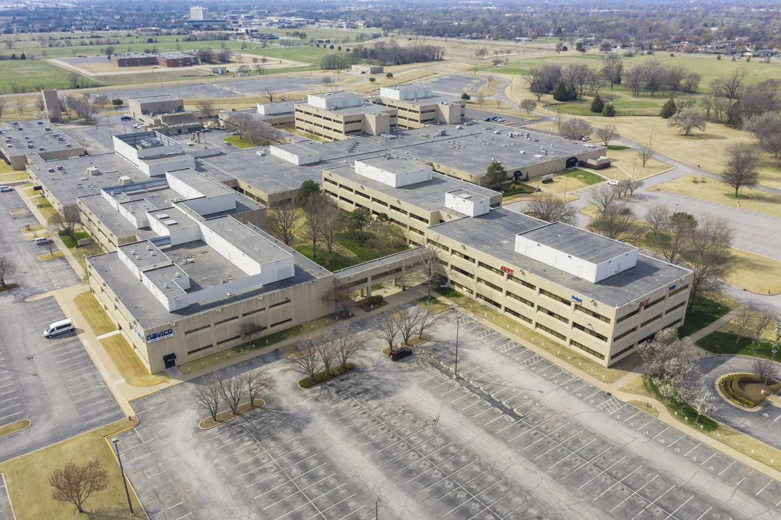 Corporate Woods — Lease in Tulsa, OK, photo 4 of 8