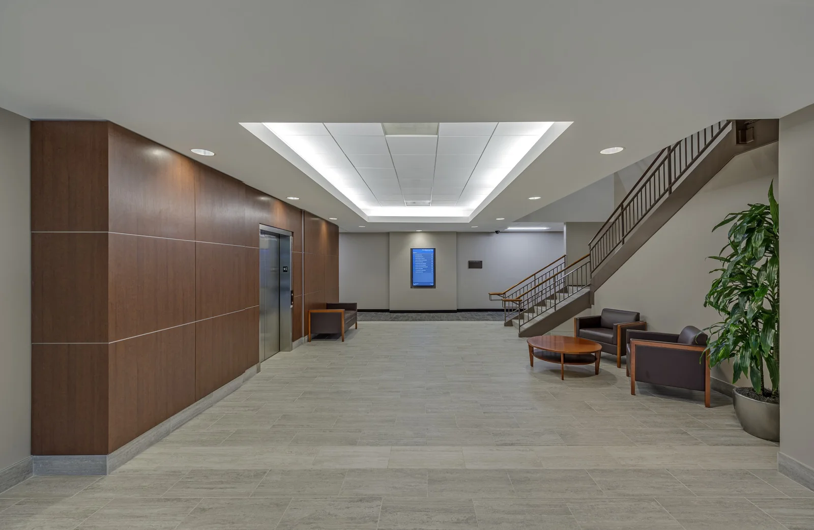 Six Pines Medical Professional Plaza — Lease in The Woodlands, TX, photo 3 of 5