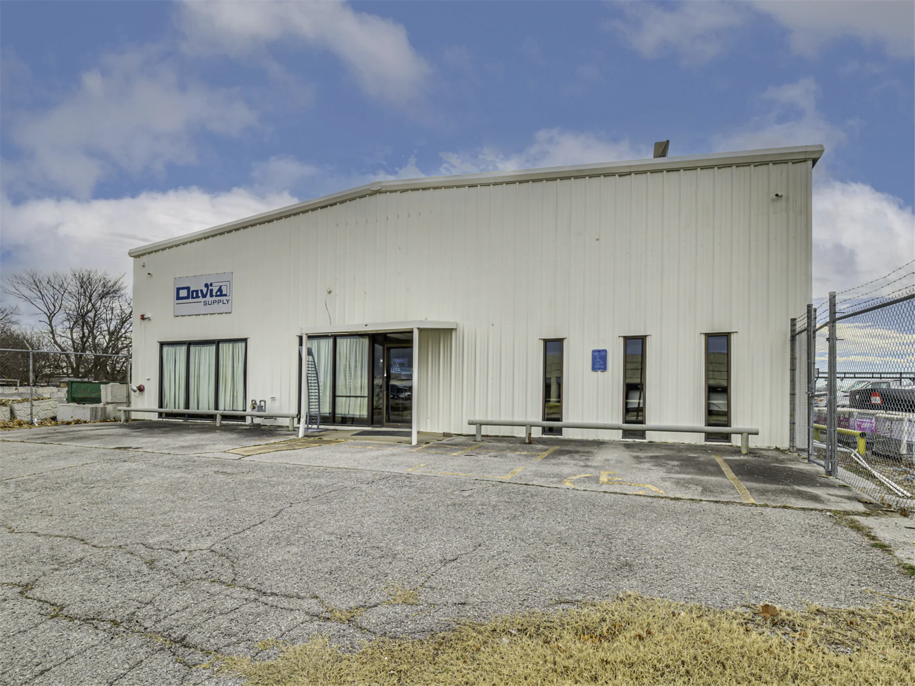 Industrial in Tulsa, OK — Lease in Tulsa, OK, photo 6 of 8