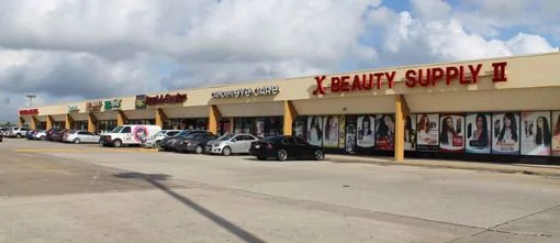 Retail in Houston, TX — Lease in Houston, TX, photo 2 of 3