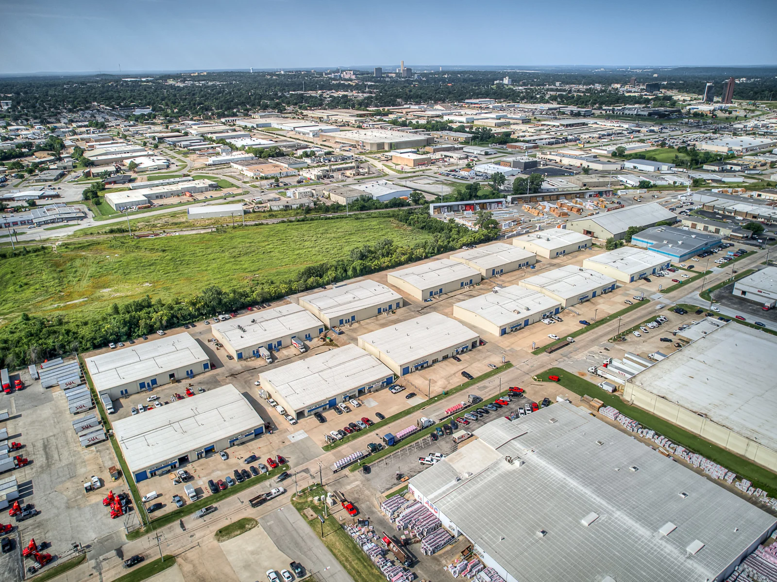 Tulsa Business Park — Lease in Tulsa, OK, photo 2 of 4