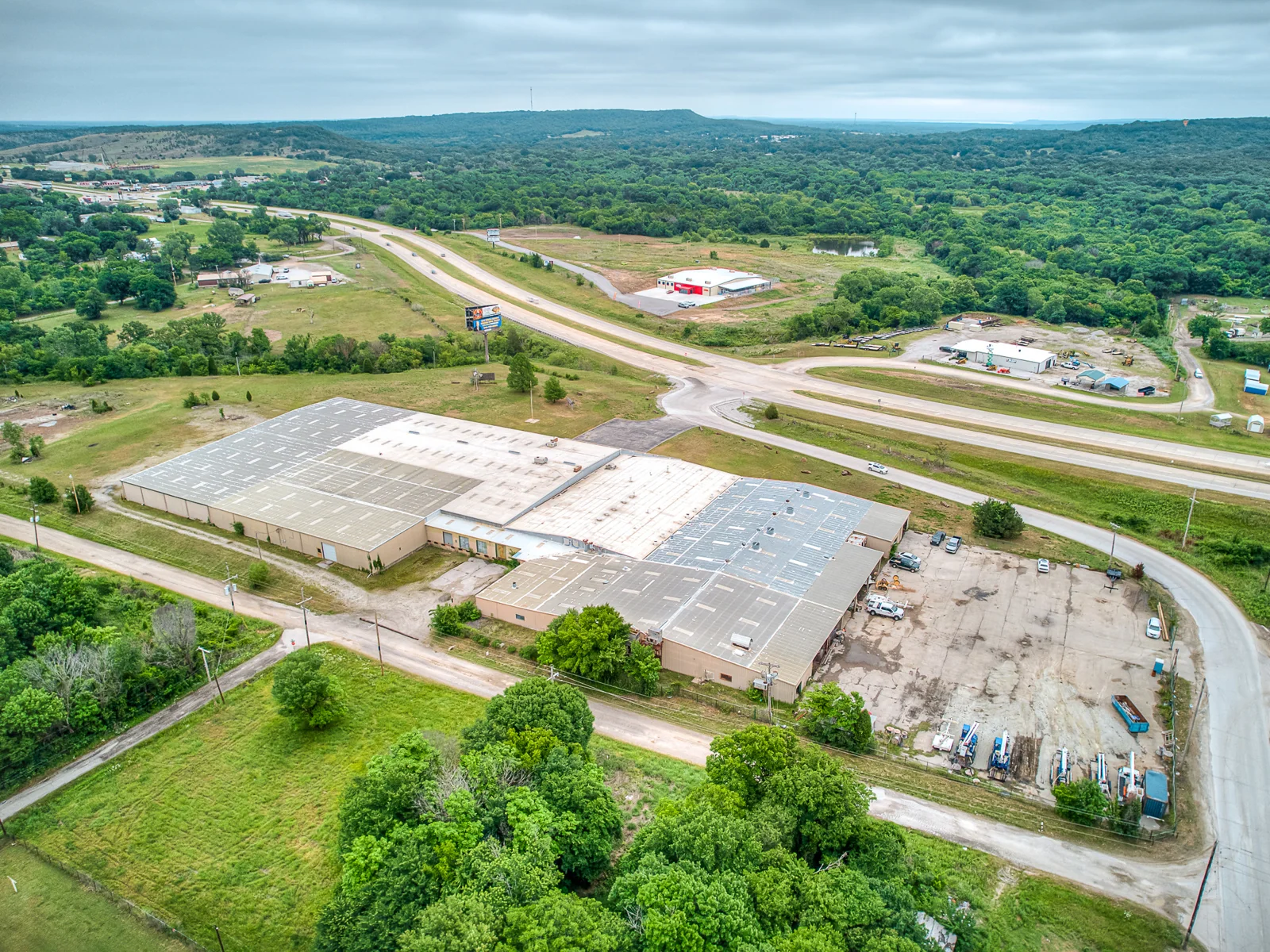 Industrial in Henryetta, OK — Sale in Henryetta, OK, photo 3 of 6