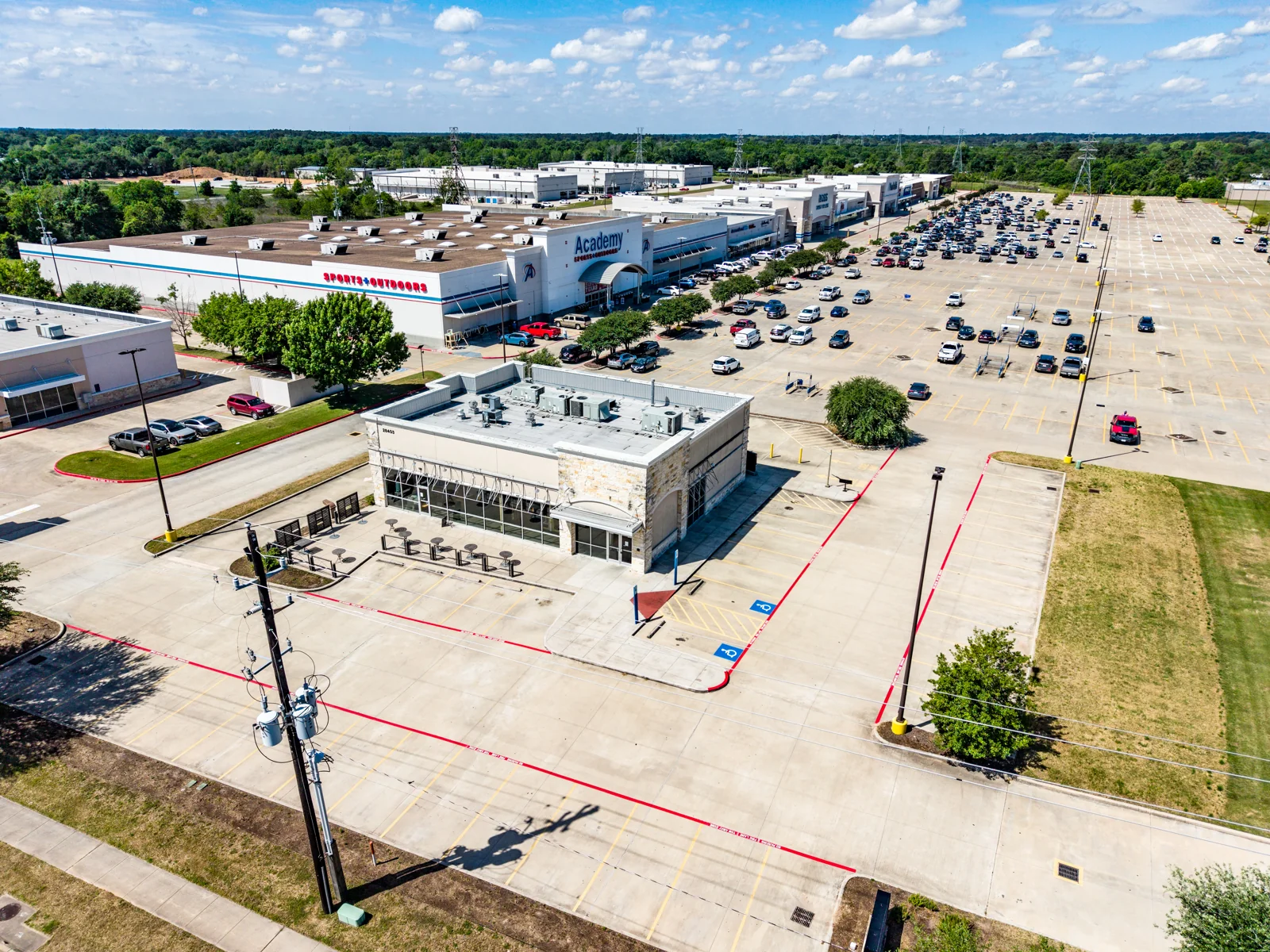 2nd Gen Restaurant in Tomball, TX — Lease in Tomball, TX, photo 3 of 3