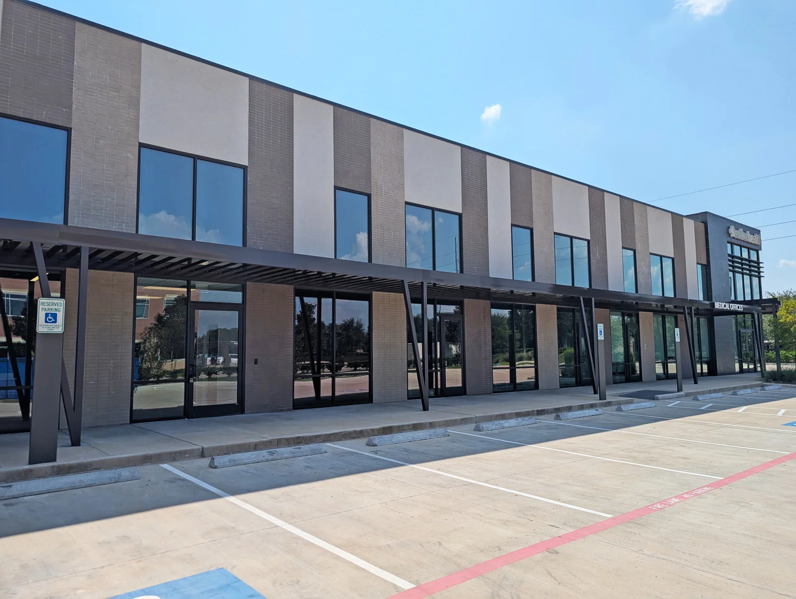 6927 Brisbane — Lease in Sugar Land, TX, photo 4 of 6