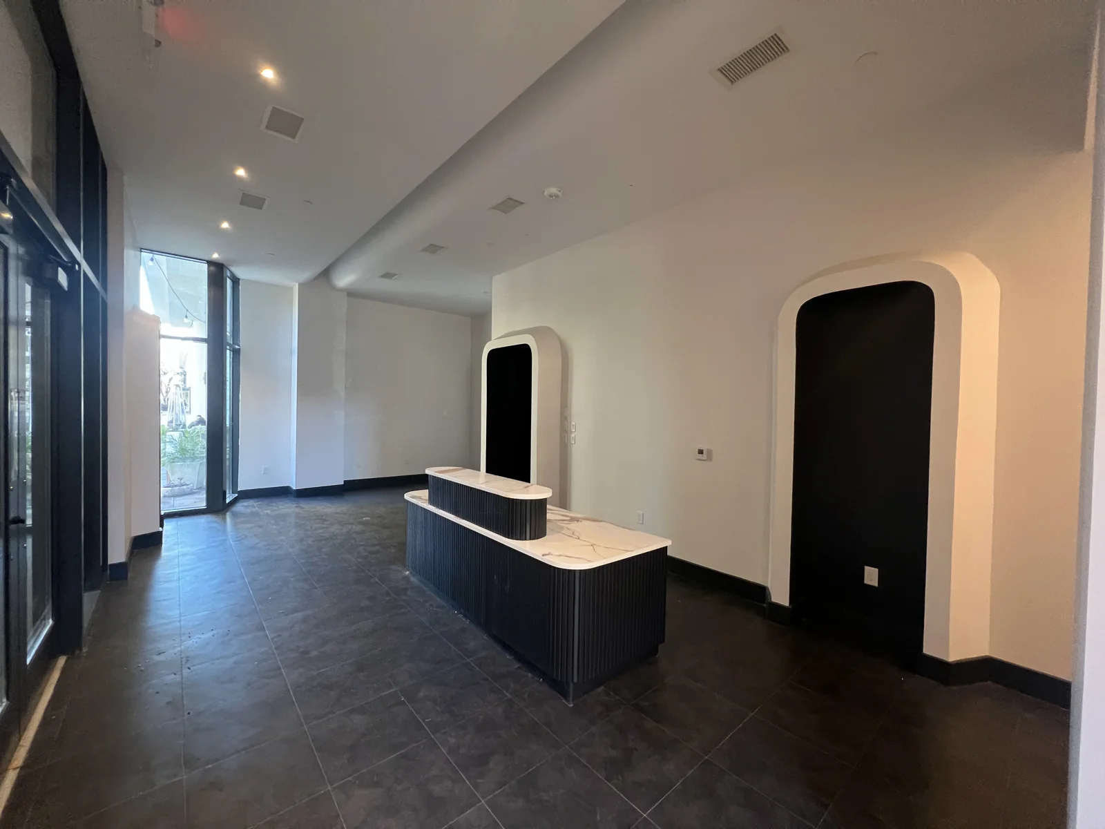 Cortland M-Line Retail - 100% Leased — Lease in Dallas, TX, photo 2 of 5