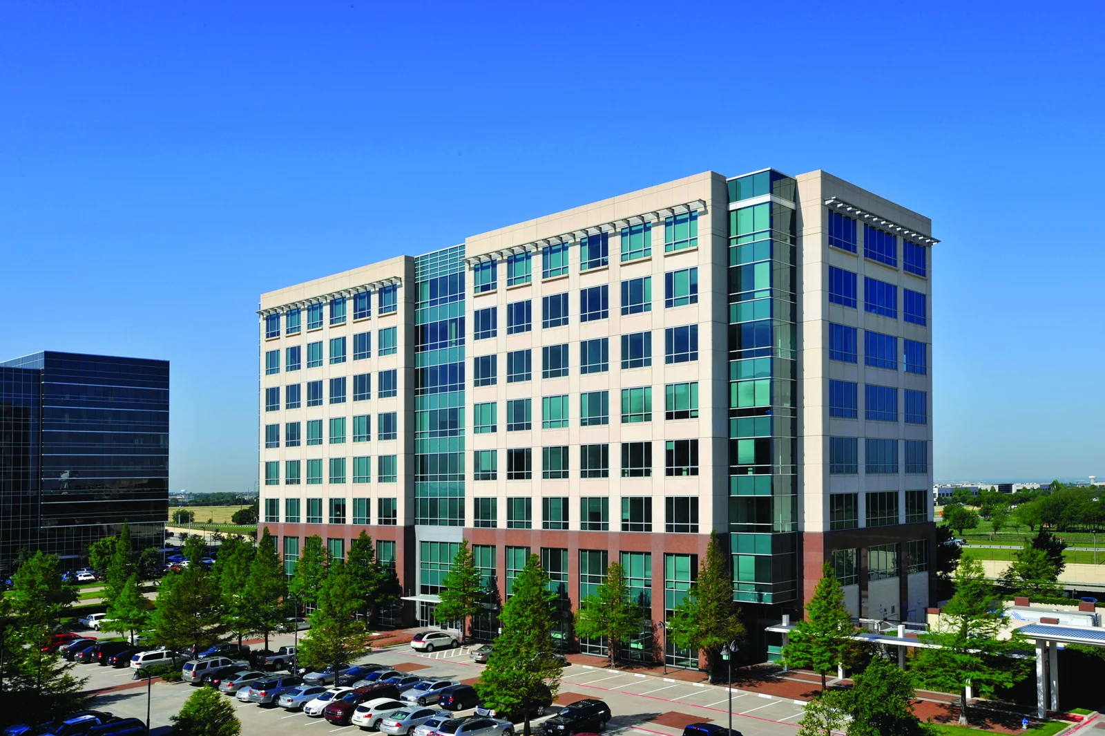 Legacy Town Center II — Lease in Plano, TX, photo 1 of 8