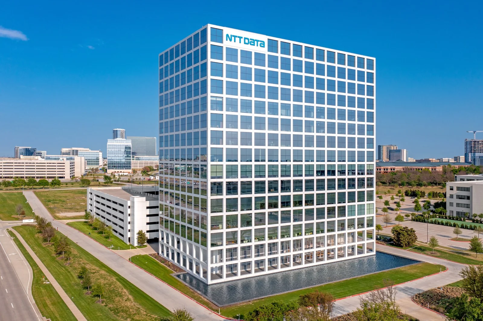 One Legacy West — Lease in Plano, TX, photo 1 of 1
