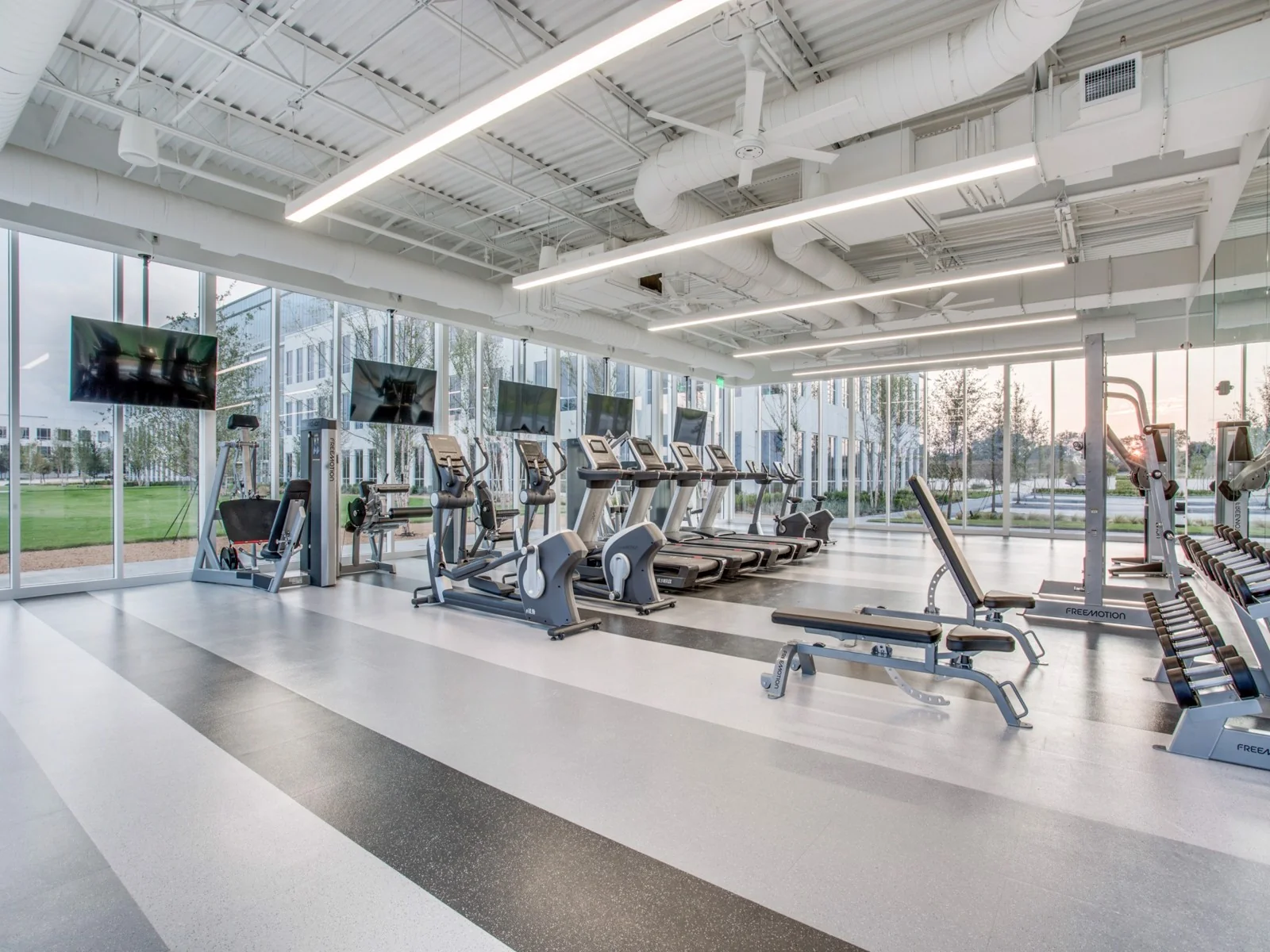 International Business Park — Lease in Plano, TX, photo 6 of 7