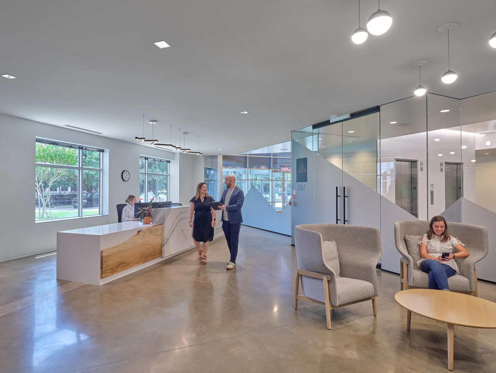 Freeport Business Center I — Lease in Irving, TX, photo 3 of 4