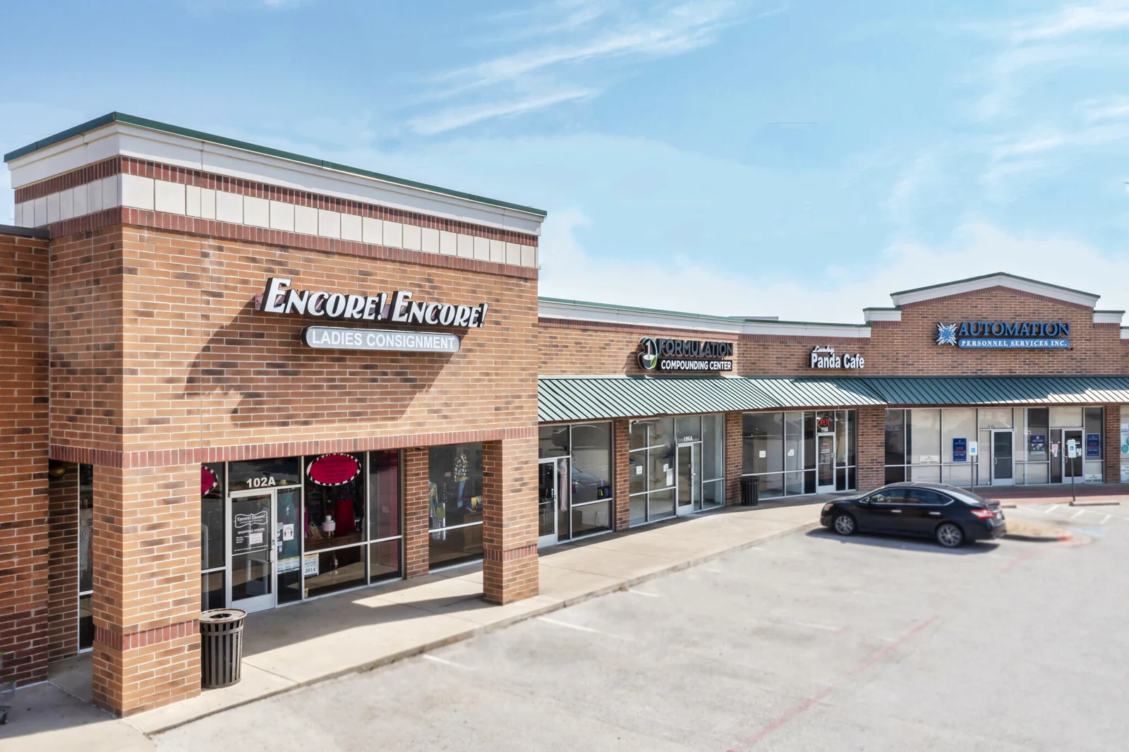 Lewisville Commons — Lease in Lewisville, TX, photo 3 of 8