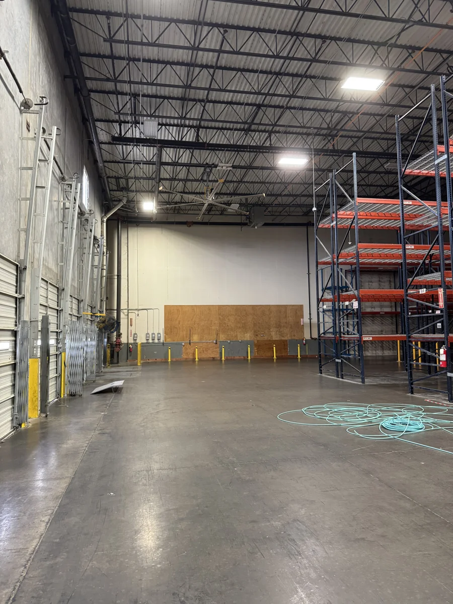 52,000 SF Industrial for Sublease — Lease in Arlington, TX, photo 4 of 4