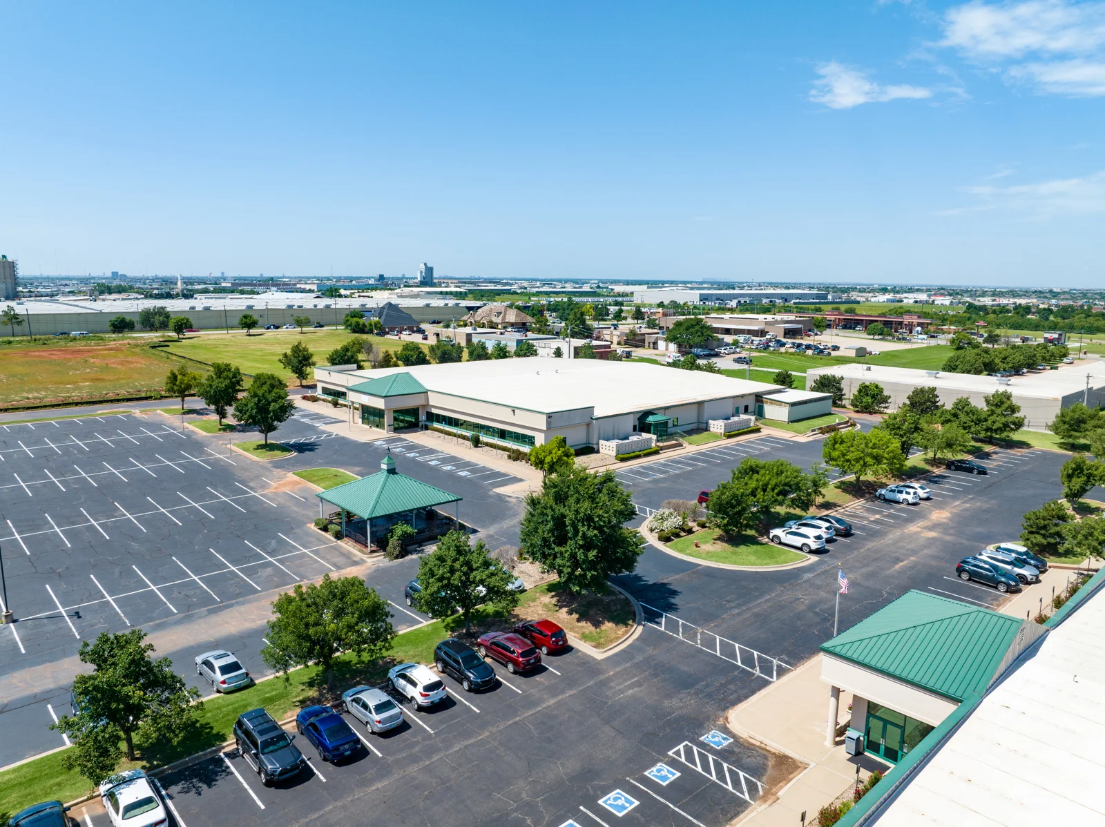 FlexIndustrial in Edmond, OK — Lease in Edmond, OK, photo 2 of 5