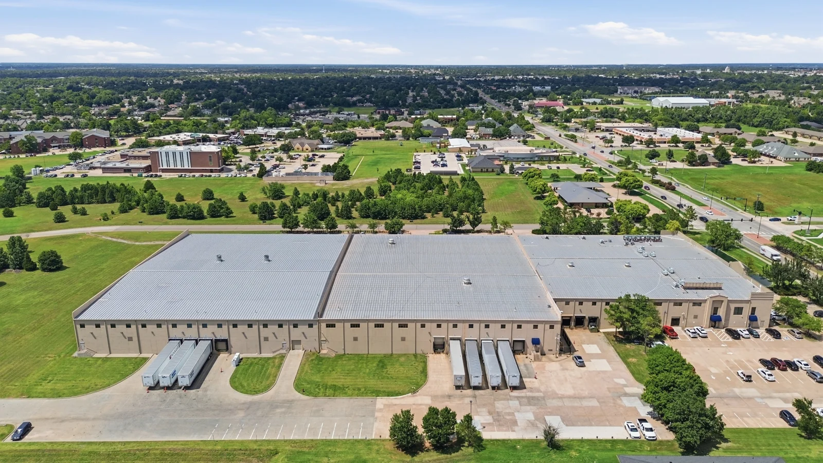 Industrial in Edmond, OK — Lease in Edmond, OK, photo 2 of 6
