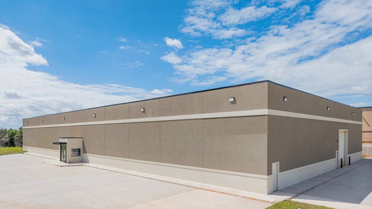 Industrial in Oklahoma City, OK — Sale in Oklahoma City, OK, photo 2 of 2