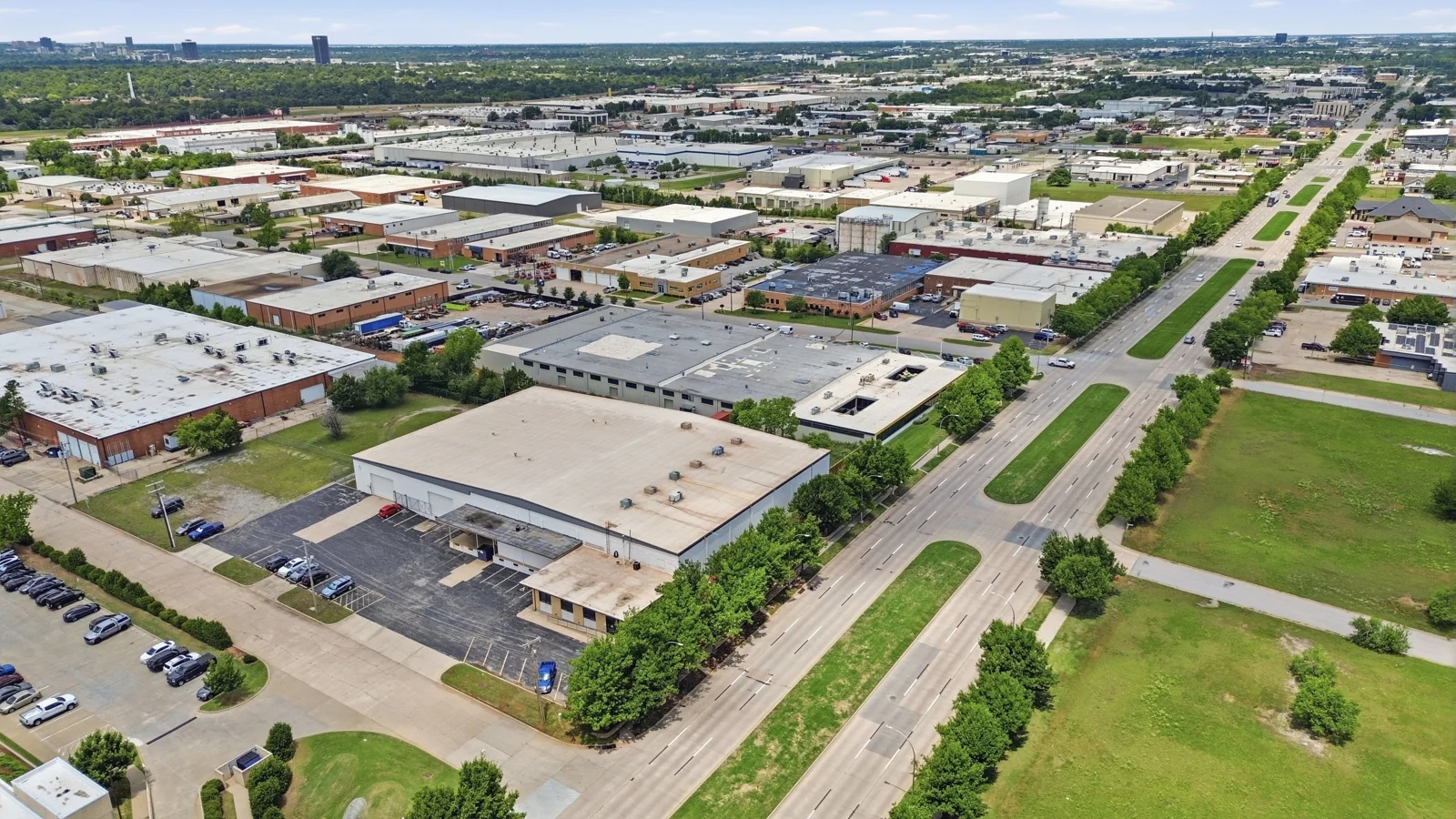 Industrial in Oklahoma City, OK — Lease in Oklahoma City, OK, photo 1 of 8