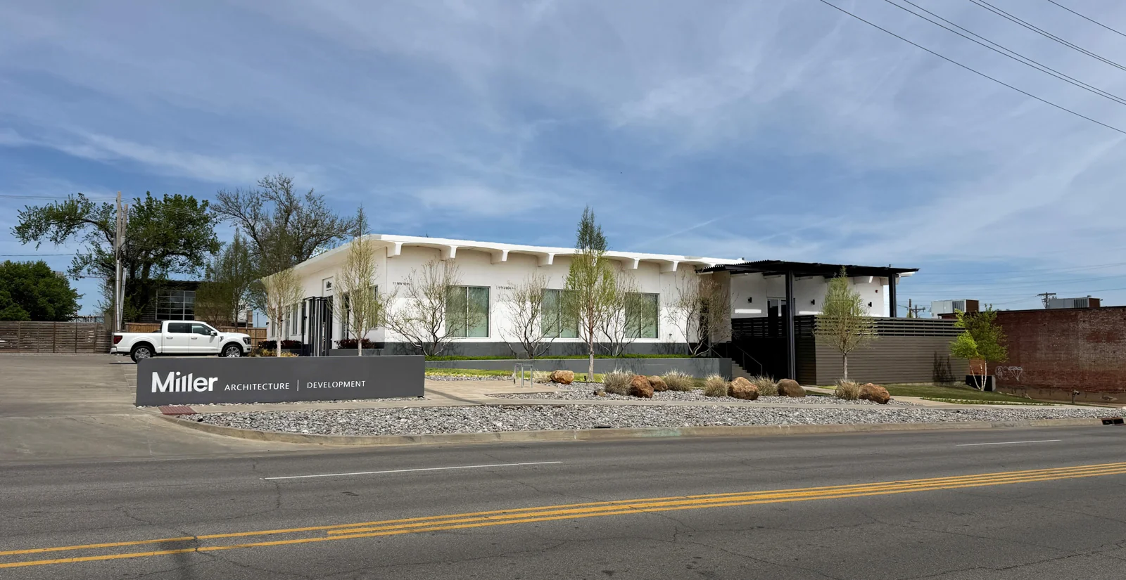Office in Oklahoma City, OK — Lease in Oklahoma City, OK, photo 1 of 8