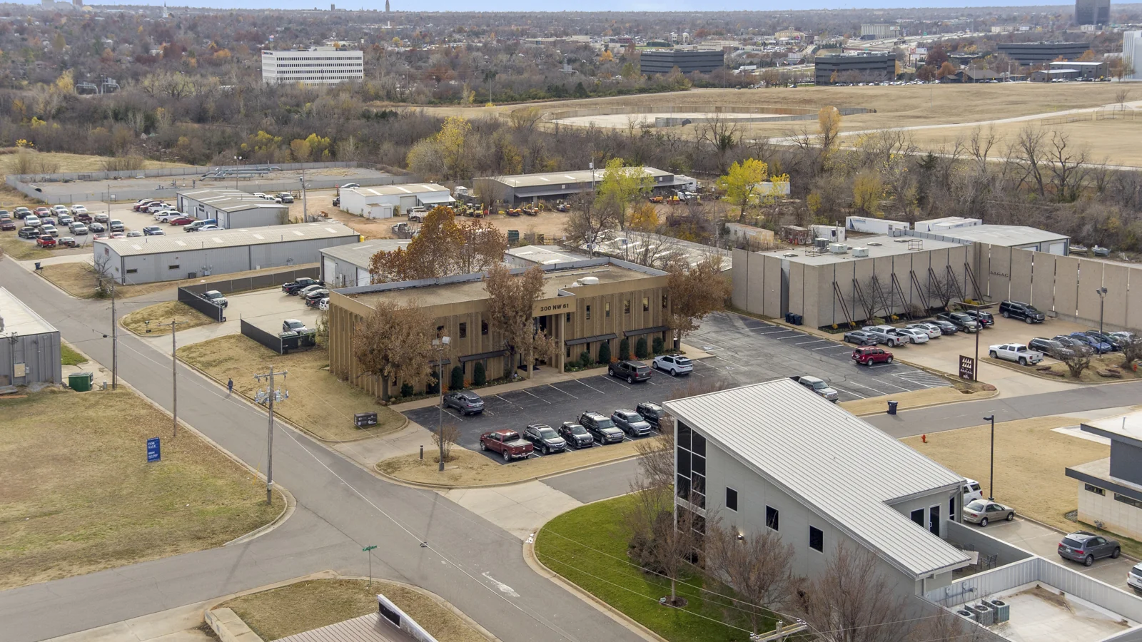 Office in Oklahoma City, OK — Lease in Oklahoma City, OK, photo 4 of 8