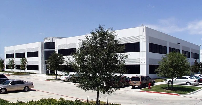 Galderma North Freeway — Lease in Fort Worth, TX, photo 2 of 8
