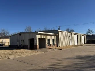 920 NW 69th Street — Lease in Oklahoma City, OK, photo 1 of 7