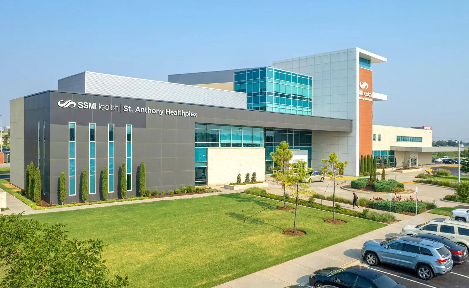 St. Anthony North Healthplex — Lease in Oklahoma City, OK, photo 2 of 4