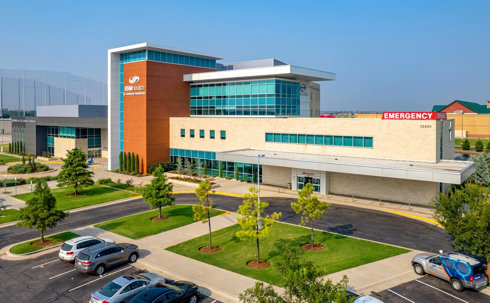 St. Anthony North Healthplex — Lease in Oklahoma City, OK, photo 3 of 4