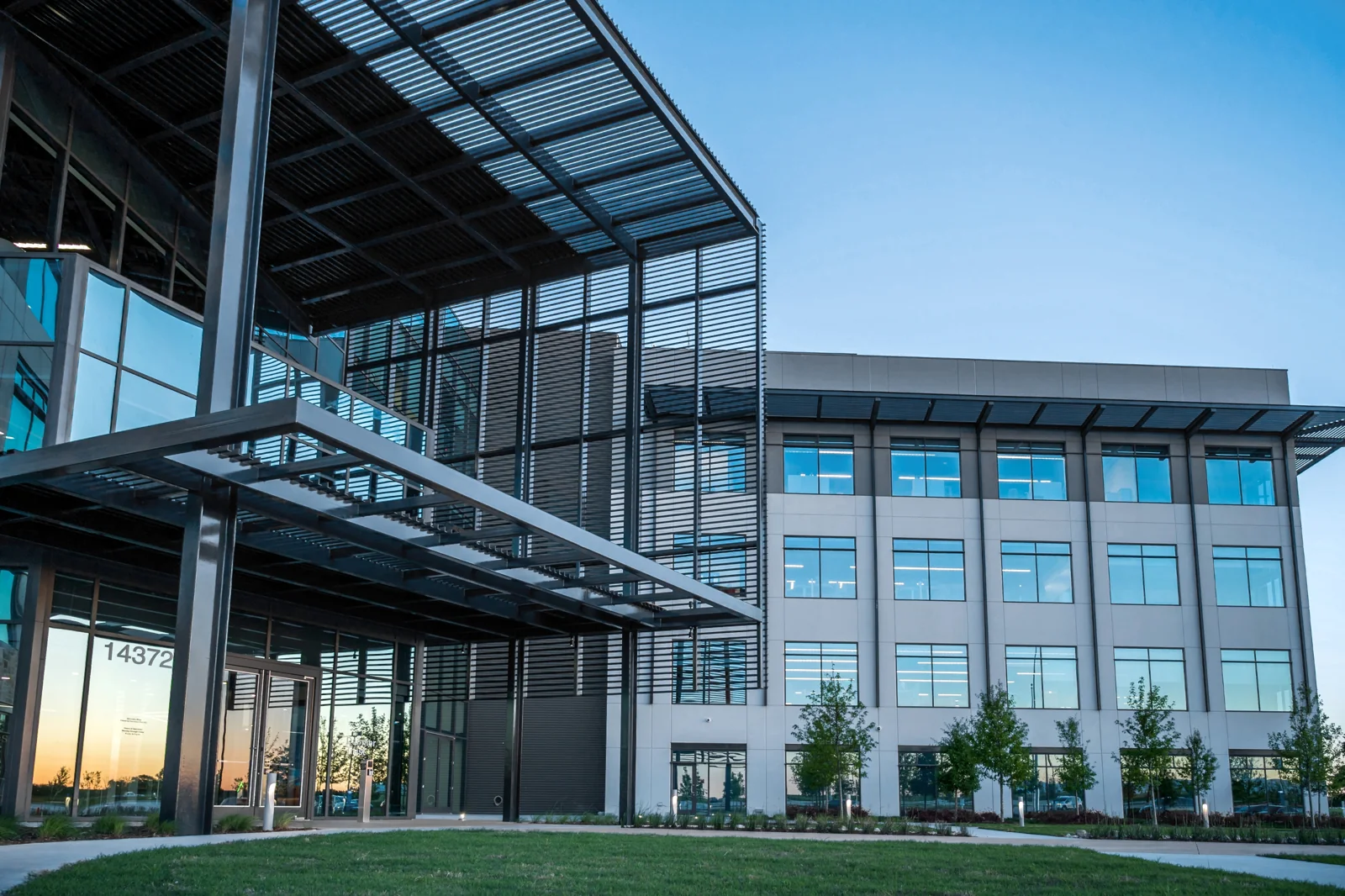 Heritage Commons X — Lease in Fort Worth, TX, photo 1 of 8