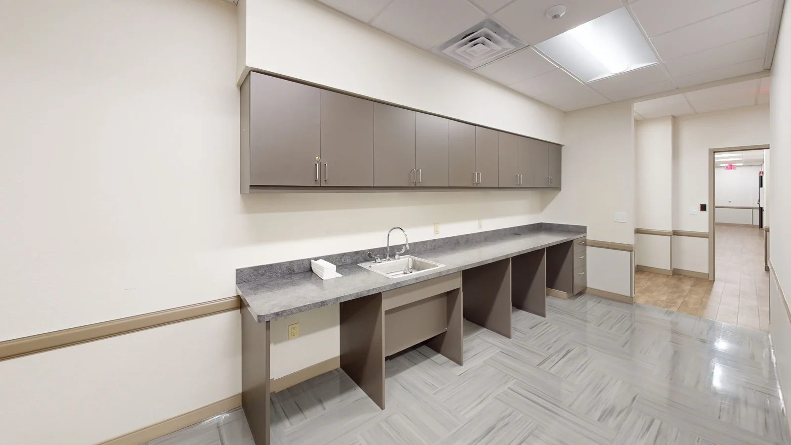 6316 & 6320 N. Navarro St — Lease in Victoria, TX, photo 8 of 8