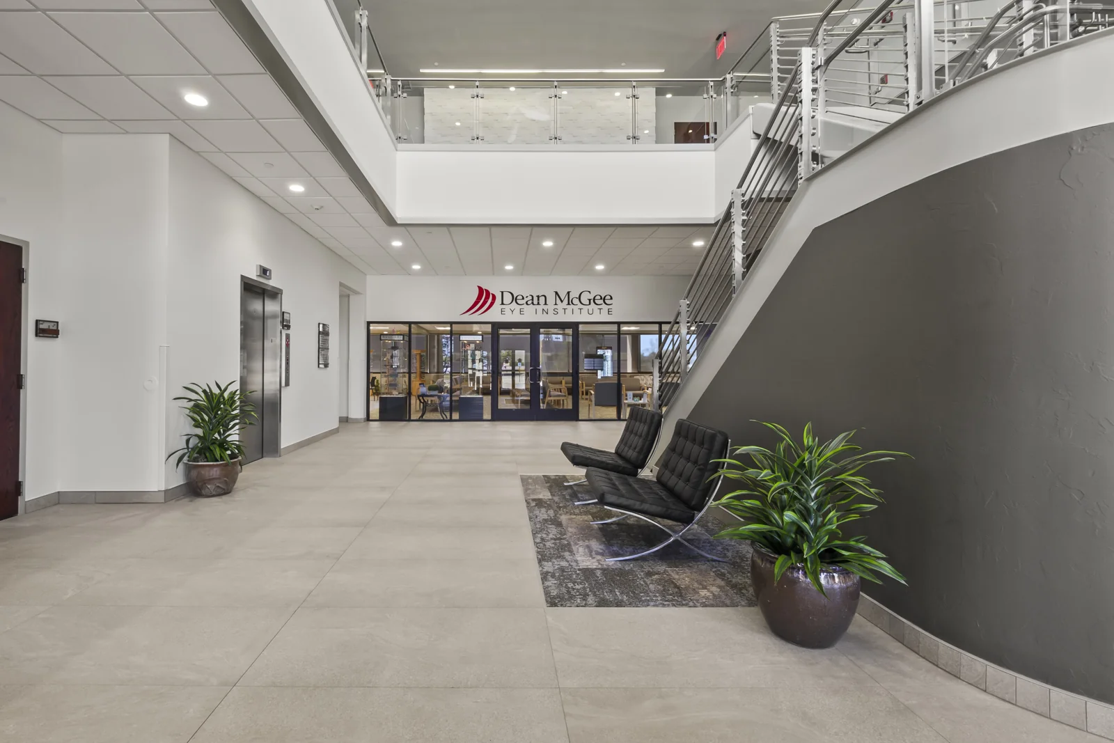 Parkway Medical Building — Lease in Oklahoma City, OK, photo 4 of 8