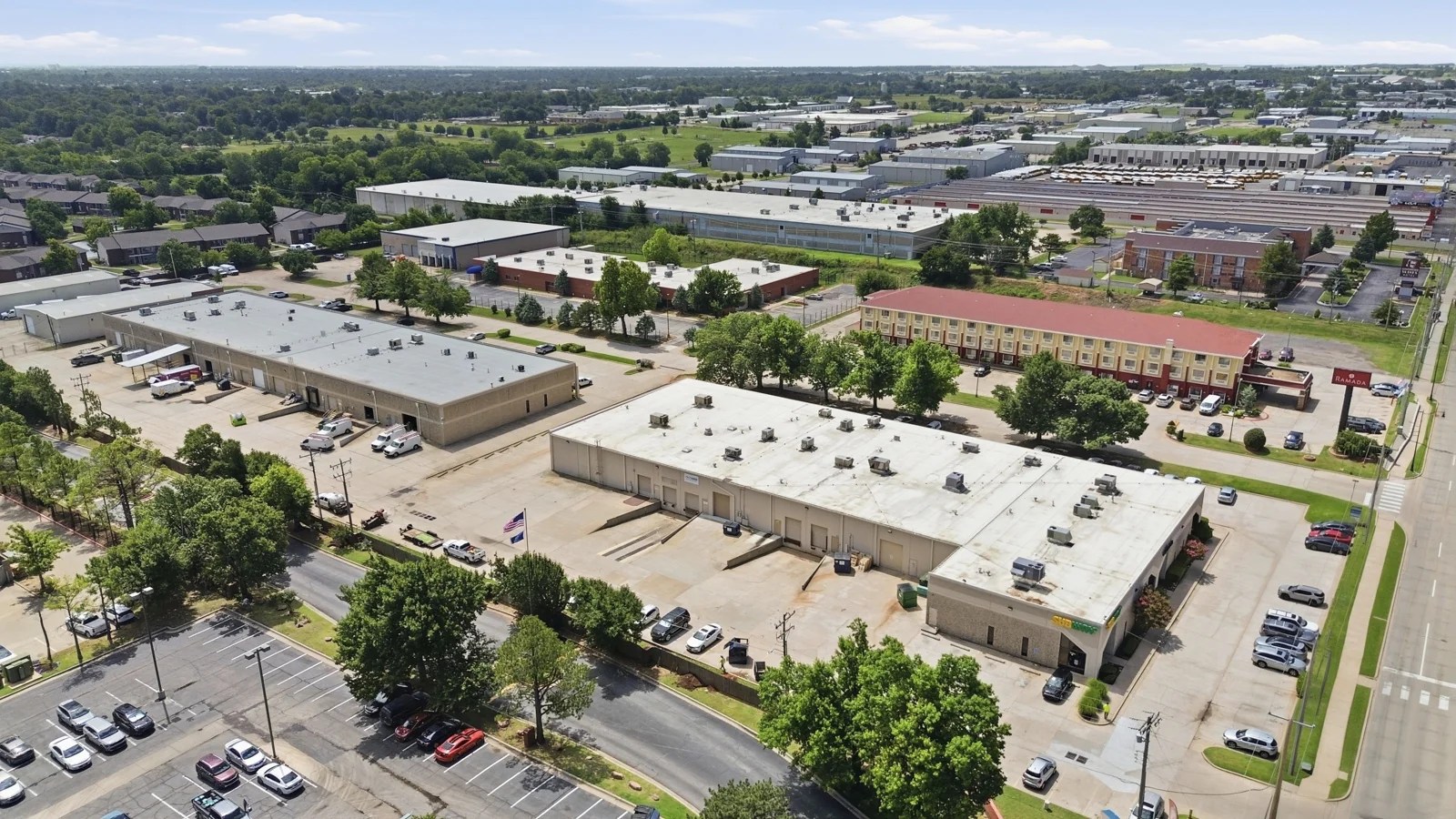 Meridian Business Center 1 & 2 — Lease in Oklahoma City, OK, photo 3 of 8