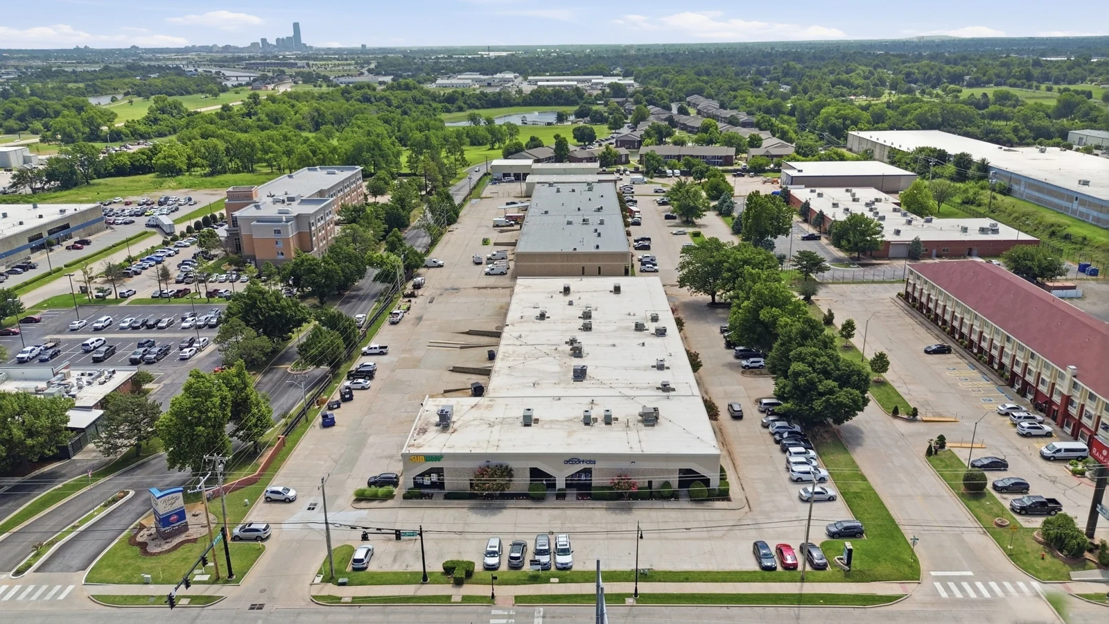 Meridian Business Center 1 & 2 — Lease in Oklahoma City, OK, photo 4 of 8