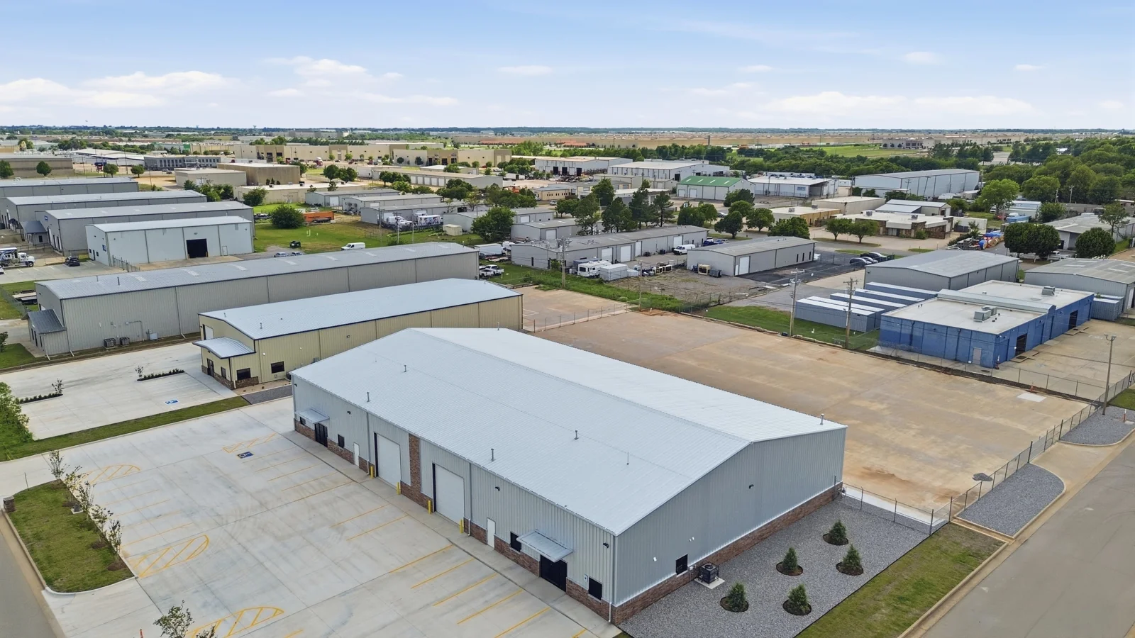 For Lease | Industrial Warehouse — Lease in Oklahoma City, OK, photo 1 of 8