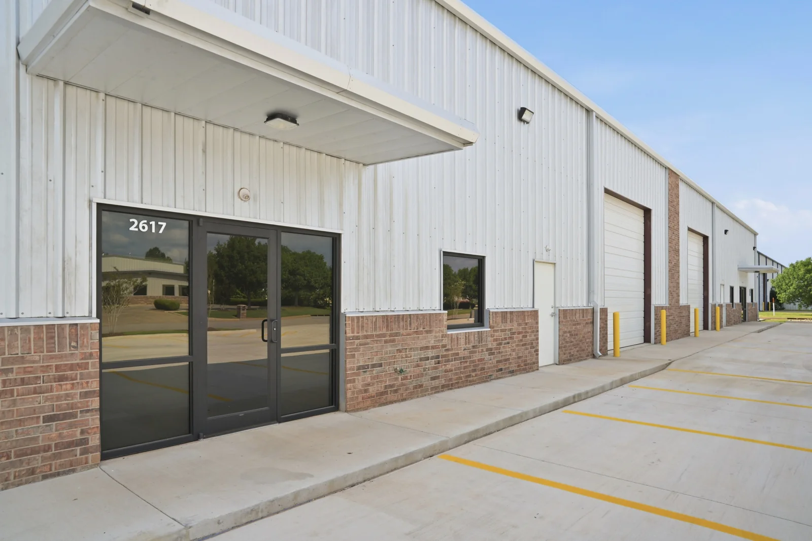 For Lease | Industrial Warehouse — Lease in Oklahoma City, OK, photo 8 of 8