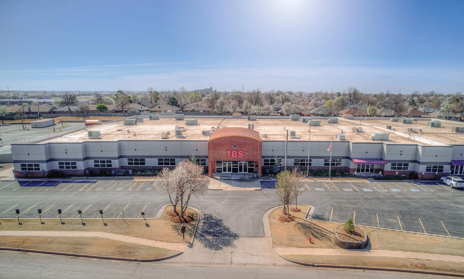 Office in Oklahoma City, OK — Lease in Oklahoma City, OK, photo 1 of 8