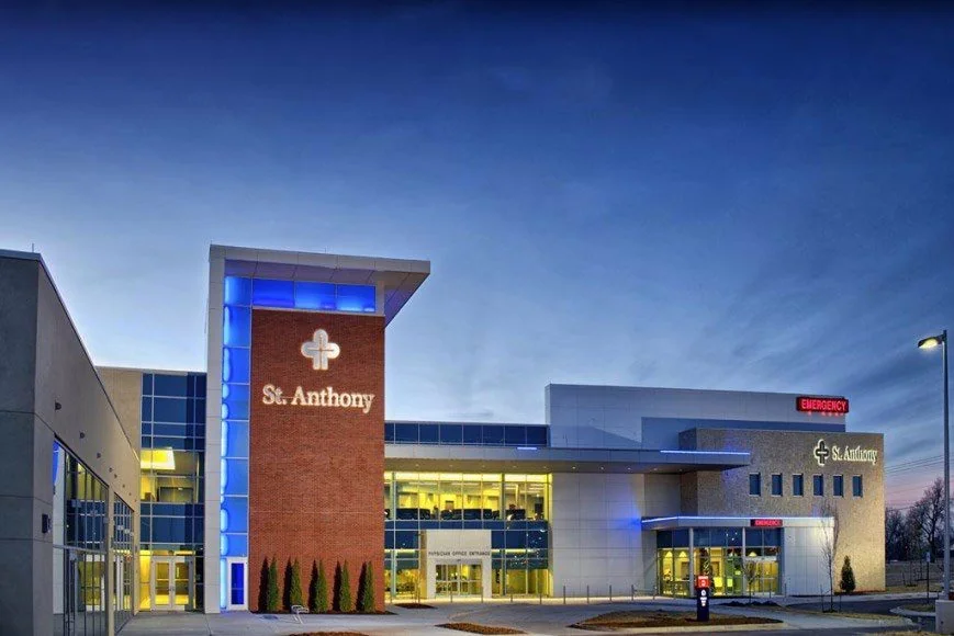 St Anthony Mustang Healthplex — Lease in Mustang, OK, photo 1 of 3